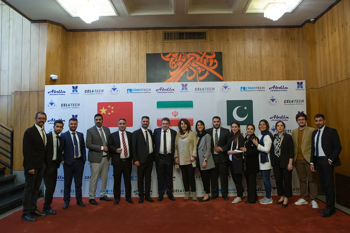 گزارش تصویری گزارش تصویری دومین همایش تخصصی بهینه‌سازی مصرف افزودنی‌ها در صنایع شیمی‌ساختمان و رنگ